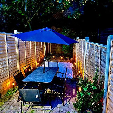 Three Bedroom House By Peacegrove Homes Short Lets & Serviced Accommodation Brighton With Free Wifi & Pet Friendly Eksteriør bilde