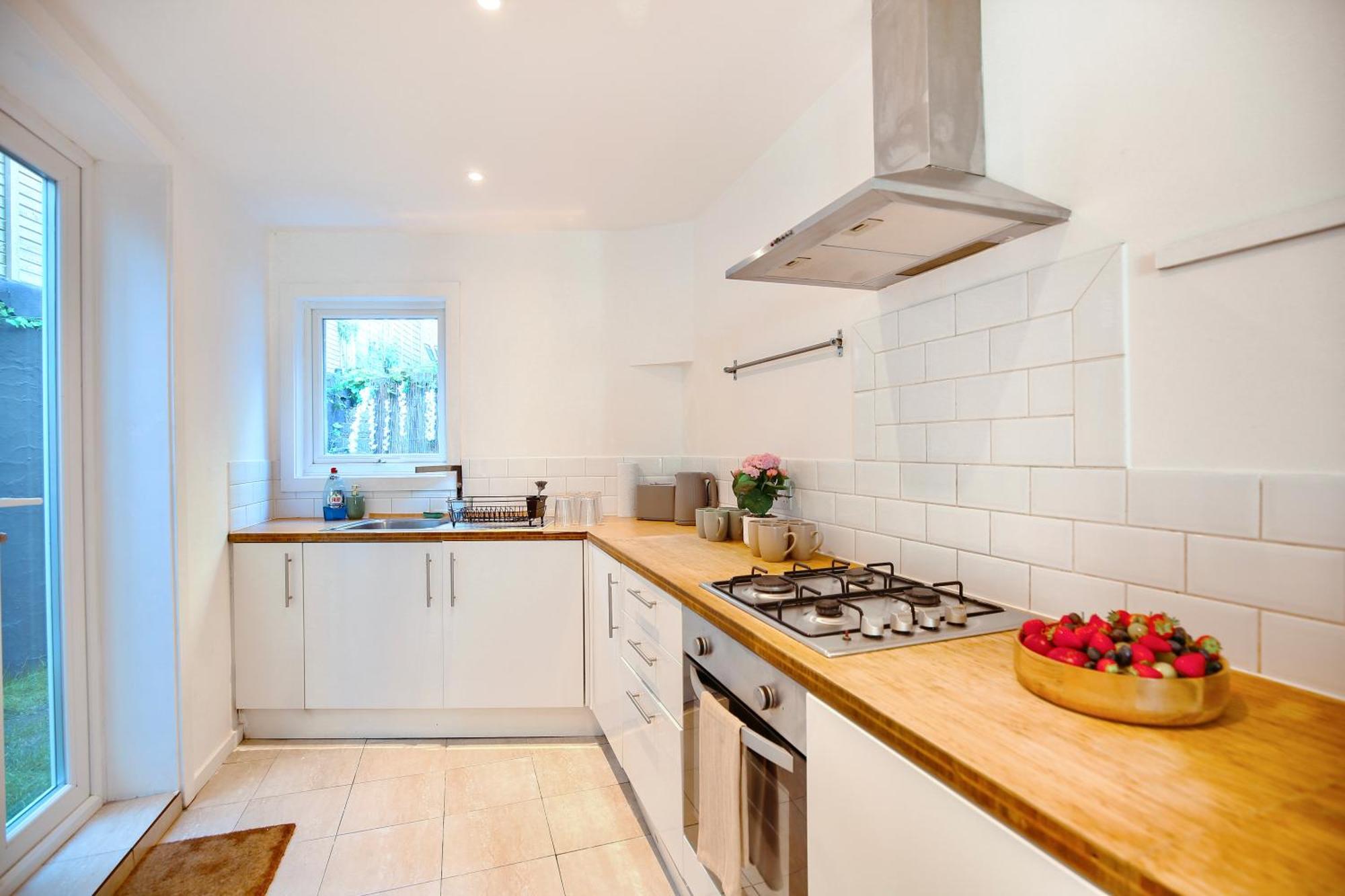 Three Bedroom House By Peacegrove Homes Short Lets & Serviced Accommodation Brighton With Free Wifi & Pet Friendly Eksteriør bilde