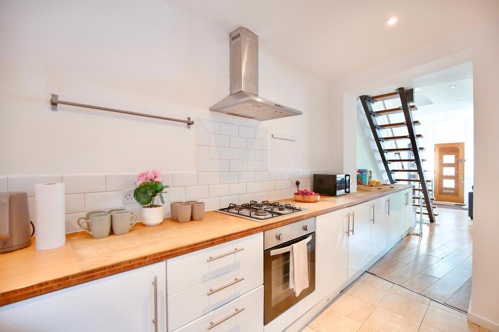 Three Bedroom House By Peacegrove Homes Short Lets & Serviced Accommodation Brighton With Free Wifi & Pet Friendly Eksteriør bilde