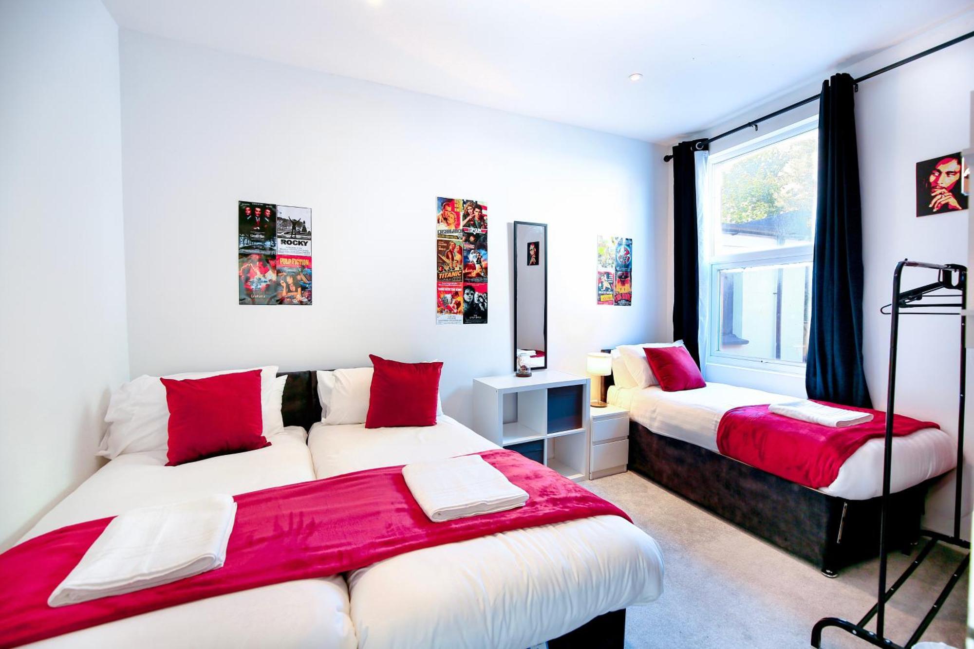 Three Bedroom House By Peacegrove Homes Short Lets & Serviced Accommodation Brighton With Free Wifi & Pet Friendly Eksteriør bilde